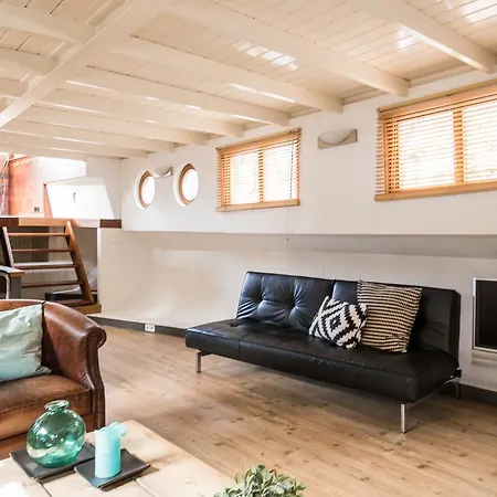 Houseboat William & Houseboat Arthur * 암스테르담
