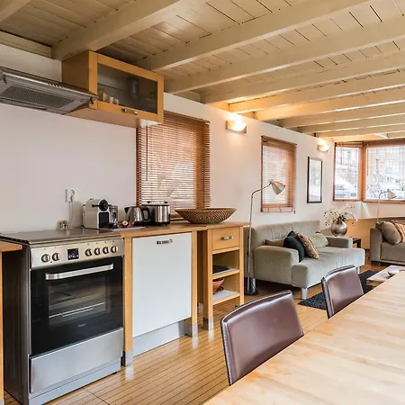 Houseboat William & Houseboat Arthur * אמסטרדם